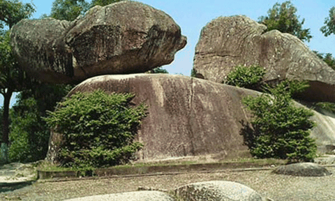 Sầm Sơn sẽ tổ chức Lễ hội tình yêu - hòn Trống Mái