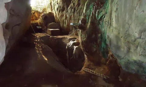 Dấu tích người tiền sử tại vùng phụ cận hang Con Moong