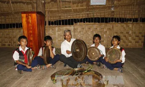 Già A Blếch giữ hồn của buôn làng