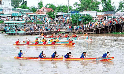 Lễ hội độc đáo miền Tây sông nước