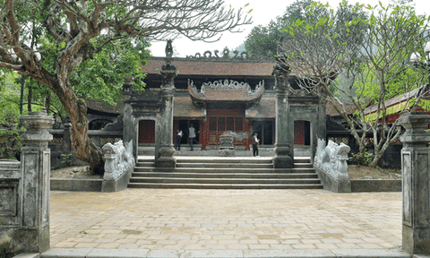 Đền Sóc - Điểm du lịch tâm linh không thể bỏ qua 