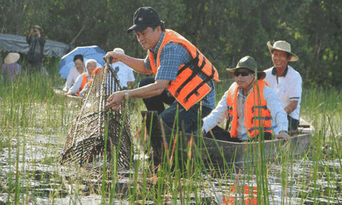 Đảm bảo an toàn cho khách du lịch mùa nước nổi