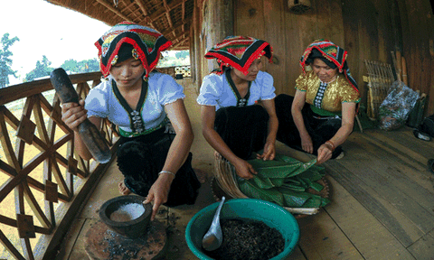 Lễ Pốt Đẳm của người Thái Trắng