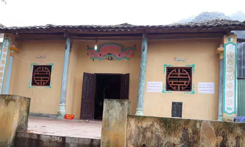 Ngôi đền linh thiêng trên cao nguyên đá Đồng Văn