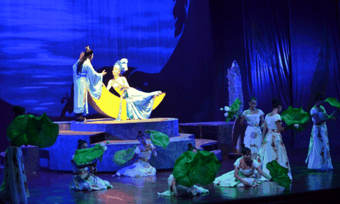 “Chiếc áo thiên nga”: Tái hiện thiên huyền sử tình yêu