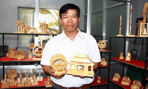 Quà lưu niệm gỗ "made in Vĩnh Long"