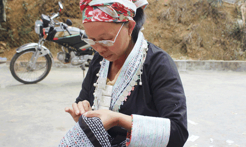 Văn hóa thêu thổ cẩm của người Dao đỏ