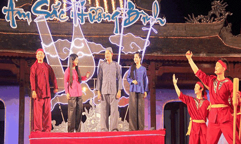 Mai một nghệ thuật truyền thống: Đầu tư từ con người