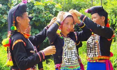 Bảo tồn văn hóa Si La trong bối cảnh hiện nay