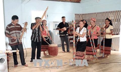 Bảo tồn và gìn giữ nét đẹp văn hóa dân tộc Thái 