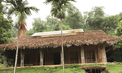 Nhà cộng đồng thôn Suối Rè, một thời vang bóng