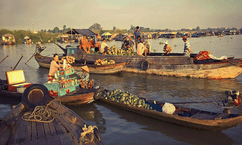 Nét bình dị, nguyên sơ chợ nổi Long Xuyên