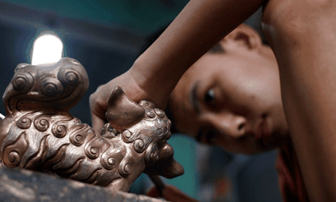 Khám phá làng nghề đúc đồng Đại Bái