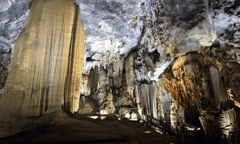 Phát hiện 44 hang động mới trong khu vực Phong Nha - Kẻ Bàng 