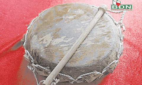 Trống nêm - nhạc cụ độc đáo của người Dao