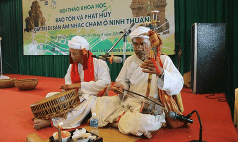 Bảo tồn và phát huy giá trị di sản âm nhạc Chăm