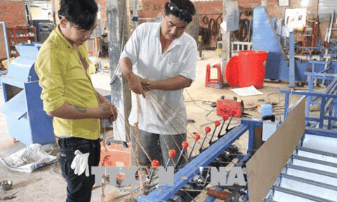 Kỹ sư "miệt vườn" đào tạo nghề miễn phí cho thanh niên