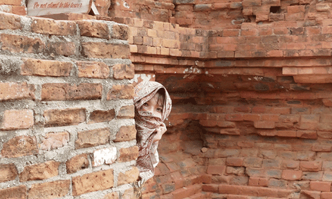 Dưới chân Tháp Chàm Po Klong Garai huyền bí