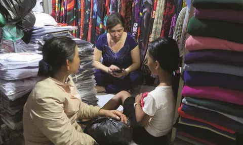 Chợ cù lao bên kia sông