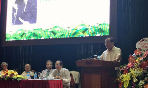 Hội thảo khoa học Á nam Trần Tuấn Khải