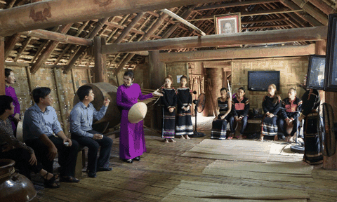 Cần thay đổi góc nhìn về Làng