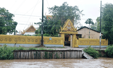 Xóm Khmer giữa đồng bằng