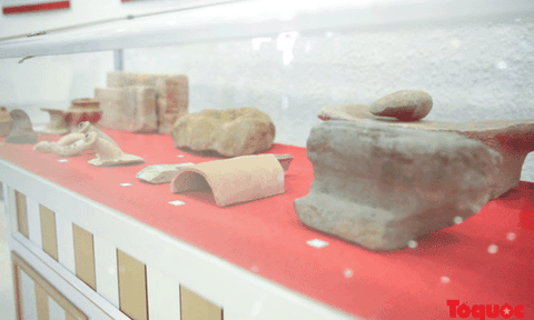 Khai mạc triển lãm về di sản, lịch sử văn hóa Hà Nội và Bạc Liêu