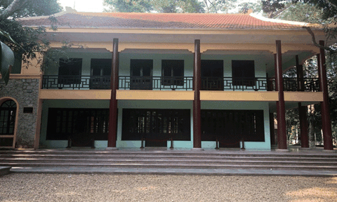 Tháng Tám về khu di tích Đá Chông