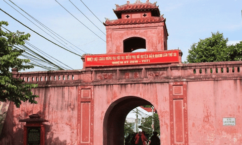 Bảo tồn và phát huy giá trị di tích Thành cổ Diên Khánh