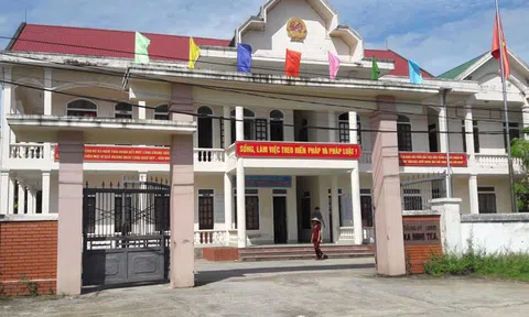 Nghệ An: Gần 20 khoản phí "đè cổ" người dân?