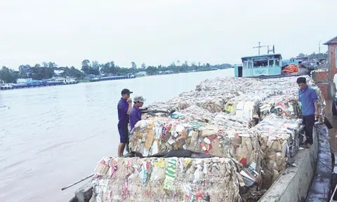 An Giang kiểm soát chặt phế liệu qua biên giới