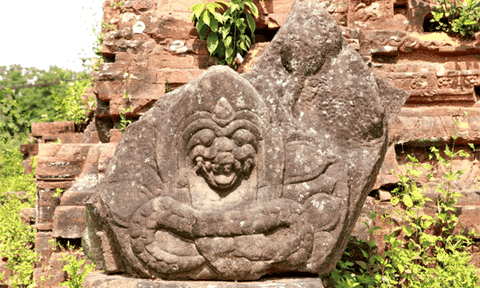 Tháp Chăm Khương Mỹ