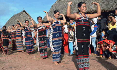 Tục “bắt vợ” của người Cơ Tu 