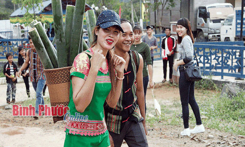 Gùi nước - nét văn hóa của người S’tiêng