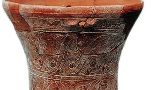 Nghệ thuật tạo dáng trên gốm Phùng Nguyên