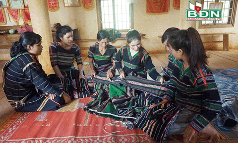 Nét đẹp hôn nhân của người M’nông