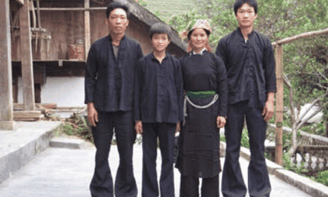 Giao thoa văn hoá Tày - Việt - Nga trong thi ca Triệu Lam Châu