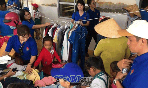 Mở cửa “Cửa hàng 0 đồng” ở Đất Mũi