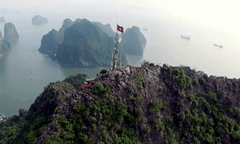 Tham quan cụm di tích, danh thắng núi Bài Thơ