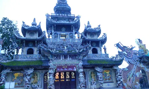 “Chùa Ve Chai” độc đáo nhất Đà Lạt