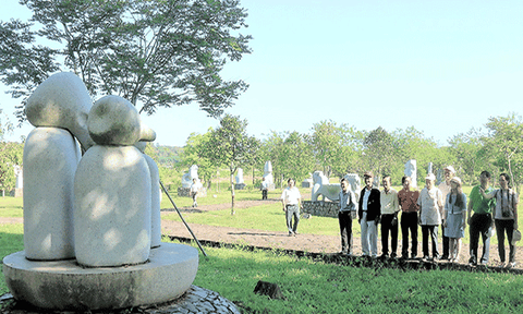 Gắn bảo tồn di tích với phát triển du lịch