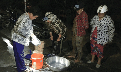 “Chợ ma” mùa nước nổi