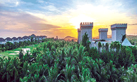  Lâu đài vang Rạng Đông: Điểm nhấn đặc biệt cho du khách