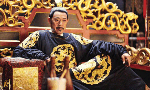 Vì sao Vua không xem quốc sử?