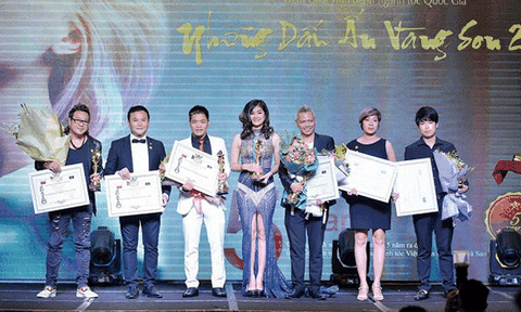 Ca sĩ Yến Ngọc đạt giải “Sao việt có mái tóc đẹp”