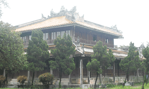 Dấu vết trường đại học đầu tiên của triều Nguyễn