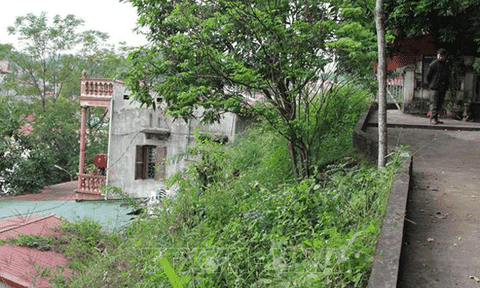 Ngang nhiên lấn chiếm di tích, xử lý mãi vẫn "đâu hoàn đó"