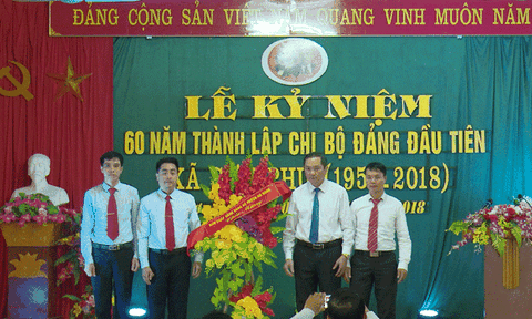 Sơn Phú kỷ niệm 60 năm ngày thành lập Chi bộ Đảng đầu tiên