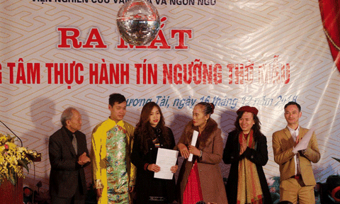 Ra mắt Trung tâm Thực hành tín ngưỡng Thờ Mẫu