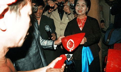 Độc đáo lễ hội Trò Trám ở Tứ Xã 